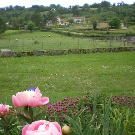 Le Cornillon Bed & Breakfast *